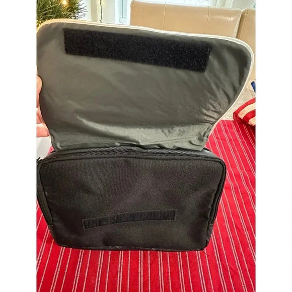 Case Logic case - Picture 8 of 8